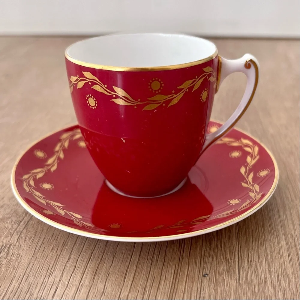 Royal Worcester questions leave